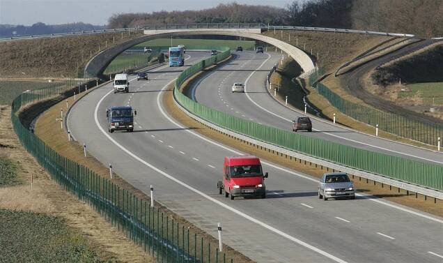 S D11 nepohnul ani slib ministra, stavět se začne nejdřív za pár týdnů