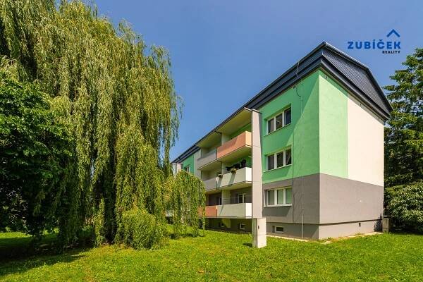Prodej nadstandarního bytu 2+kk Otrokovice, ul. Bezručova | ZUBÍČEK - REALITY