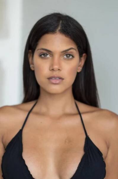 JOANA CASTRO