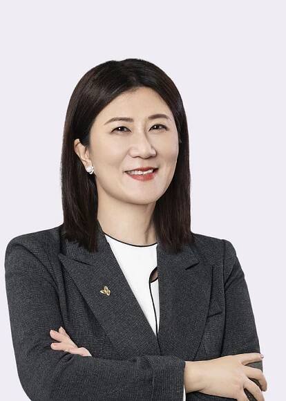 Stella Tsai-image