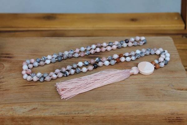 Japa Mala -  JASPIS, RUDRAKSHA, SANTALOVÉ DŘEVO - Image 3