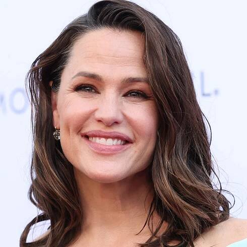 Jennifer Garner Reveals a New Look for Summer and Fans Call It "Perfection"