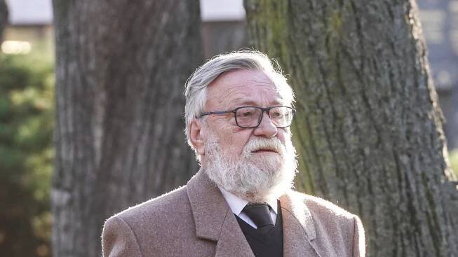 Psychický blok Vondráčkové na pohřbu: NEMOHLA ANI DOJÍT K RAKVI!