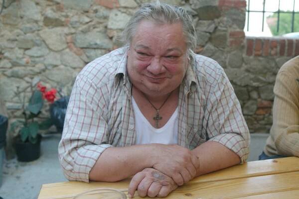 FOTO: Norbert Lichý byl držitelem řady ocenění. – stránka 134