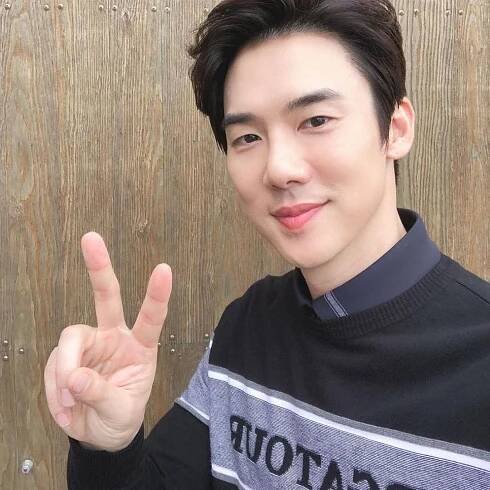 Yoo Yeon Seok 16