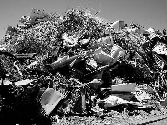 A reflection on the radical imagination: From finance to social movements to games (Junkyard)