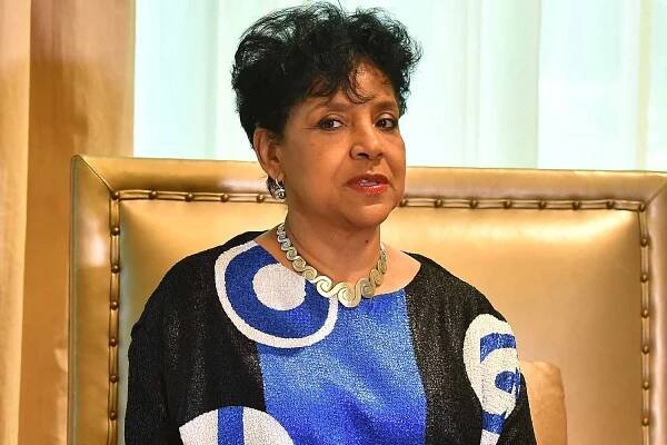 Phylicia Rashad clarifies tweet celebrating Bill Cosby's prison release following backlash
