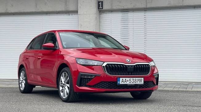 Test: vynovená Škoda Scala 1.0 TSI. Má vyšší výkon, nízku spotrebu a rozumnú cenu