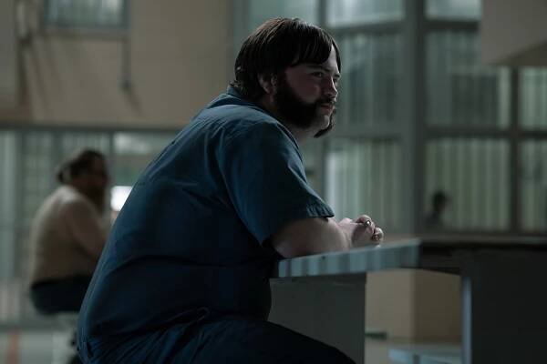 Volavka - Tady se lže - Z filmu - Paul Walter Hauser