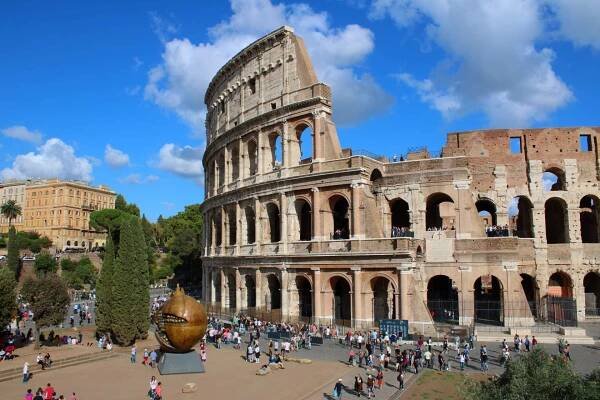 civitavecchia-(rim,-italie)_dom.jpg