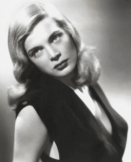 Lizabeth Scott