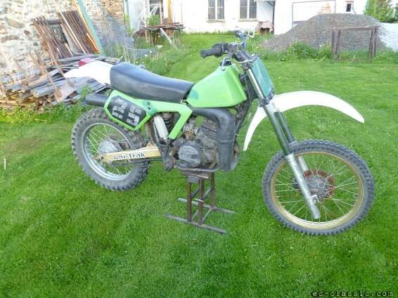 Inzeráty - Motocykly - kawasaki kx 250