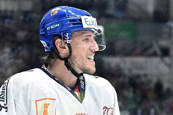 Vrána se vrací ze zámoří do známého prostředí, ve Švédsku znovu obleče dres Linköpingu