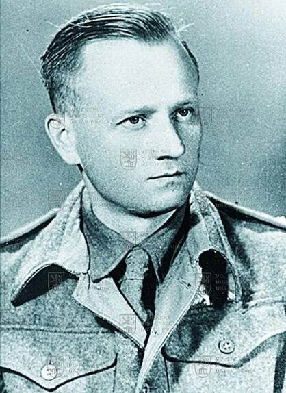 Karel Niemczyk - Radista s horkou krví