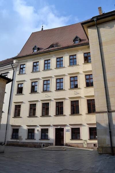 Soubor:Bratislava Kostolná 01 01.jpg – Wikipedie