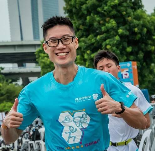 Yong Cheng Low