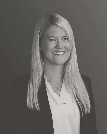 Elizabeth Davis - Defense Litigation Attorney