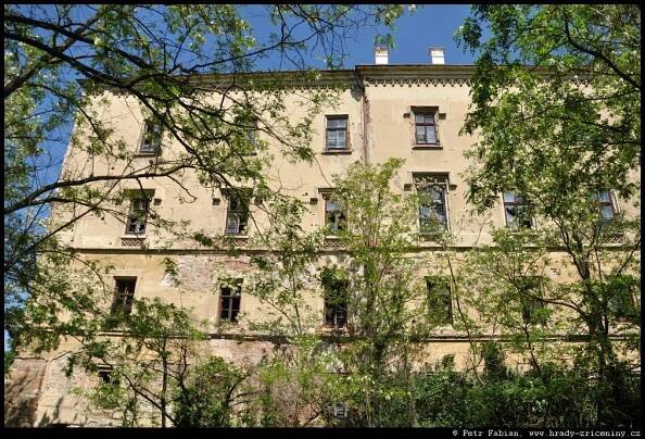 Hrady, tvrze, zámky a zříceniny – Fotografie z roku 2024 – 7.část / hrady-zriceniny.cz