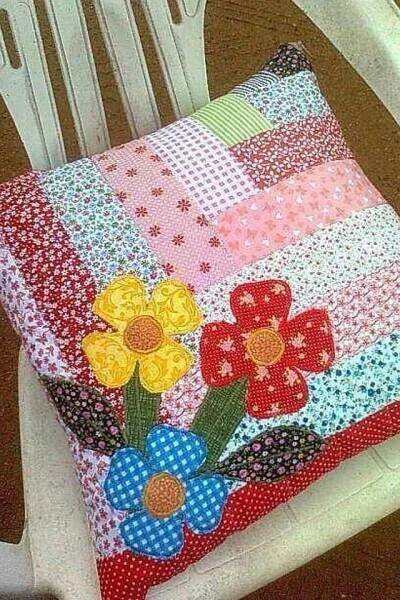 Pin by Gislene R. Lanzoni on artes da giih | Sewing pillows, Sewing cushions, Quilt block patterns
