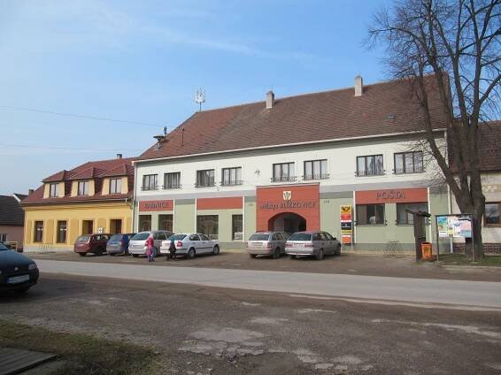Soubor:Blížkovice, radnice.jpg