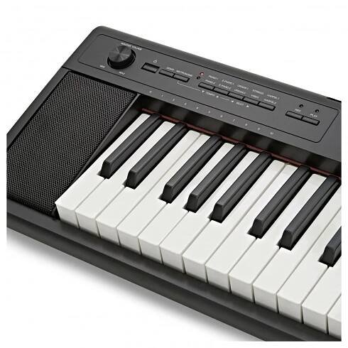 Yamaha Piaggero NP12 Portable Digital Piano, Black