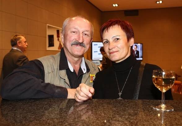 Syn Jiřího Sováka (†79) Jiří Schmitzer (64): Předává role a KONČÍ! Jeho sukni už si zkouší Navrátil...