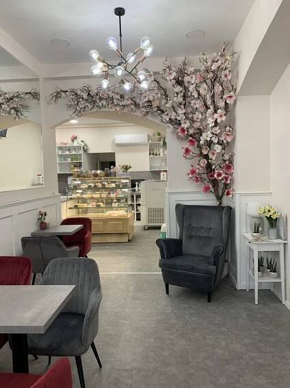 Tündérkert Cake and Pastry Workshop Confectionery