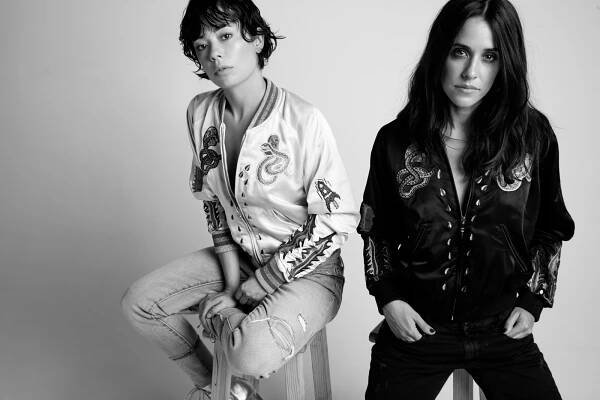 Ana Castillo y Macarena Garcia