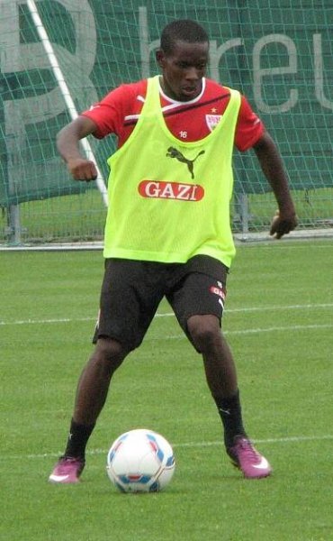 Soubor:Ibrahima traore.jpg – Wikipedie