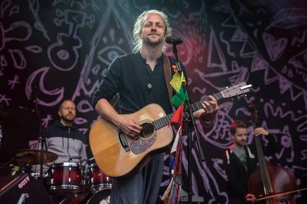 OBRAZEM: Bernard Fest nabídl koncert Tomáše Kluse i Karla Gotta