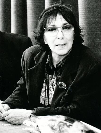 Hana Hegerová: *20.10.1931 – †23.3.2021, česká zpěvačka a herečka