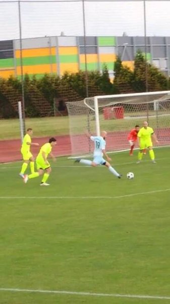 MAŠINA NA GÓLY #footballshorts #football #ludkovice