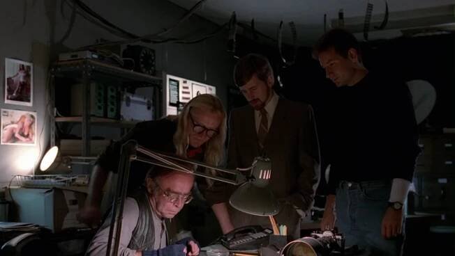 Akta X - Krev - Z filmu - Tom Braidwood, Dean Haglund, Bruce Harwood, David Duchovny