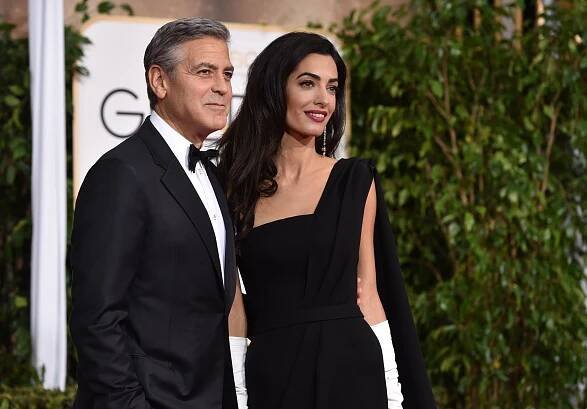 https://www.closerweekly.com/posts/george-clooney-amal-clooney-kids-meet-ella-alexander/