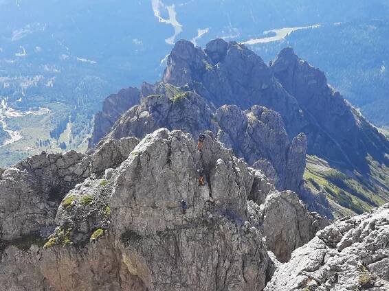 Königsjodler Klettersteig: parádní lezení jižní stěnou Hochkönigu