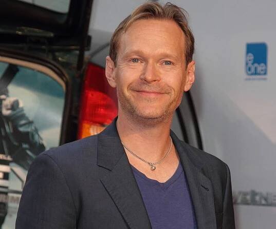 Steven Mackintosh Biography - Facts, Childhood, Family Life & Achievements