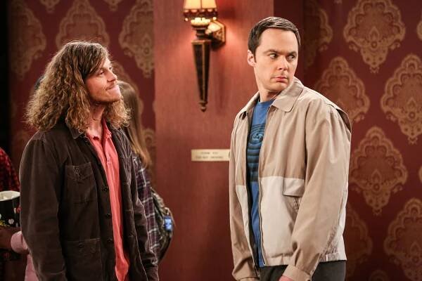 Teorie velkého třesku - Protest proti předbíhání ve frontě - Z filmu - Blake Anderson, Jim Parsons
