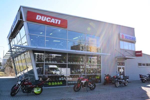 Prodejny GlobalMoto - GlobalMoto.cz