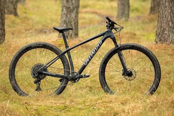 Cross-country hardtail head-to-head: Cannondale Scalpel versus Specialized Epic | BikeRadar