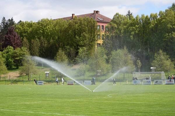 FOTO: Šternberk nezvládl šlágr divize. Na půdě Slavičína padl po sporné penaltě