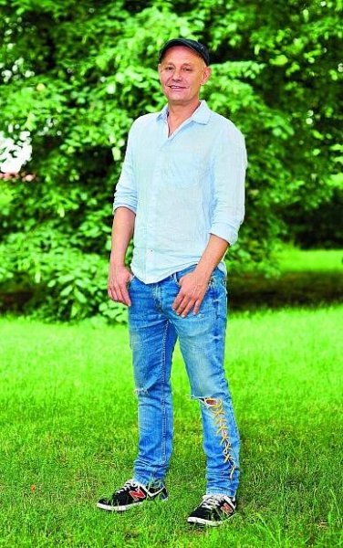 Pupek už na jevišti neukazuju. Lukáš shodil sedmnáct kilogramů