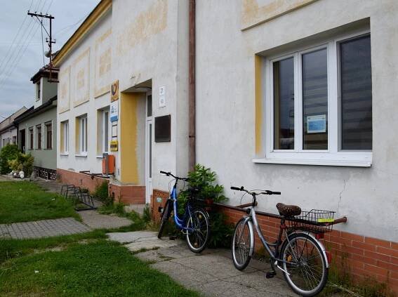 VIDEO: Charvátčané křičí kvůli rušení pošty. Je to holý nesmysl, říkají