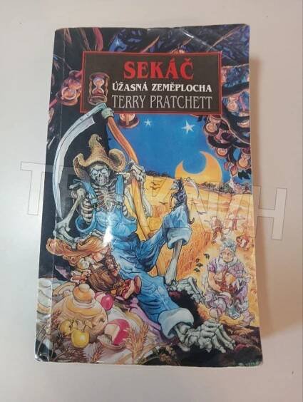 Úžasná Zeměplocha 11. - Sekáč - Terry Pratchett