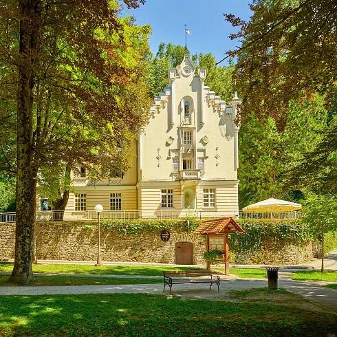 Slovinské lázeňské město Dobrna: jídlo a wellness