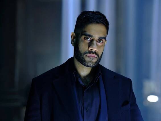Podezření - Jaisal - Promo - Sacha Dhawan