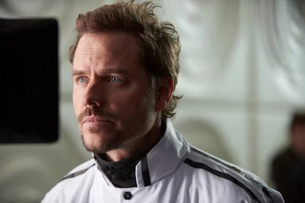 Dark Matter - Going out Fighting - Z filmu - Anthony Lemke