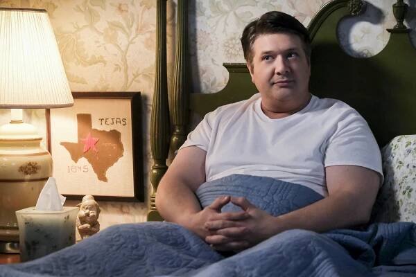 Malý Sheldon - Stoprocentní skóre a opékání nad kahanem - Z filmu - Lance Barber