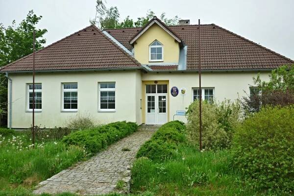 Lovčovice - obecní úřad foto 1