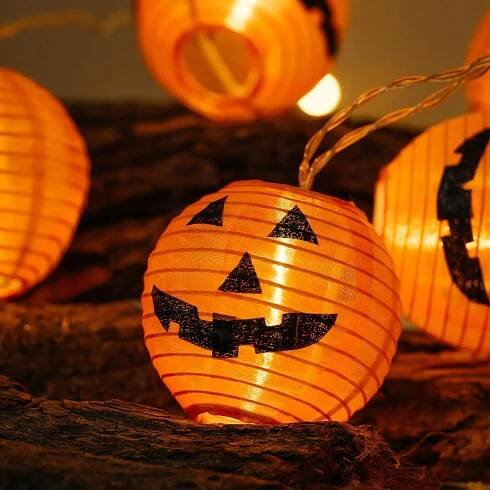 SVĚTELNÝ ŘETĚZ NA HALLOWEEN, 3 METRY, 20 LED DIOD, DEKORACE NA HALLOWEEN Kód výrobce ŁAŃCUCH ŚWIETLNY Z DYNIĄ