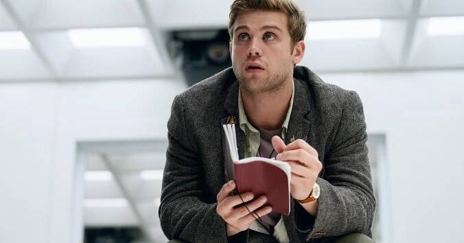 Leo Woodall stars as ‘the world’s greatest mind’ in new thriller – here’s where to watch